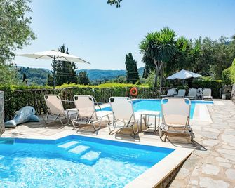 Stathis House - Ag. Georgios Corfu - Pagoi - Pool