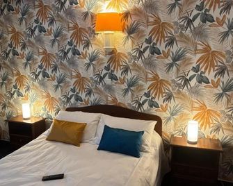 Hôtel de Flandre - Compiègne - Bedroom