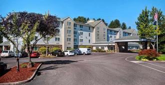 Country Inn & Suites by Radisson, Portland Air, OR - Portland - Building