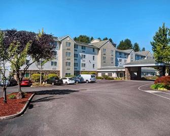 Country Inn & Suites by Radisson, Portland Air, OR - Portland - Building