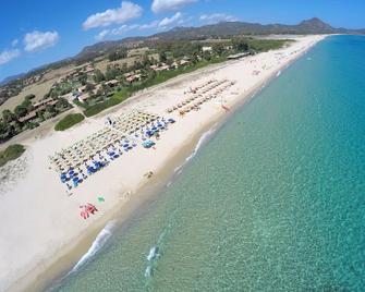 Rey Beach Club - Costa Rei - Playa