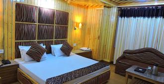 Hotel Chaman Palace - Shimla - Bedroom