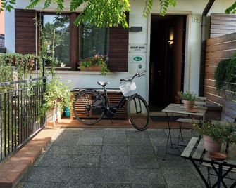 Bed and Bike Verona - Verona - Patio