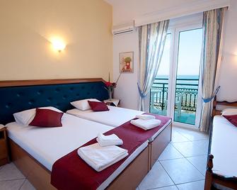 Fedra Hotel - Chrisi Ammoudia - Ložnice