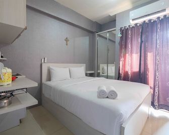 Mini Studio Green Pramuka Apartment - Yakarta - Habitación