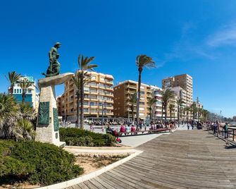 Hotel Madrid - Torrevieja