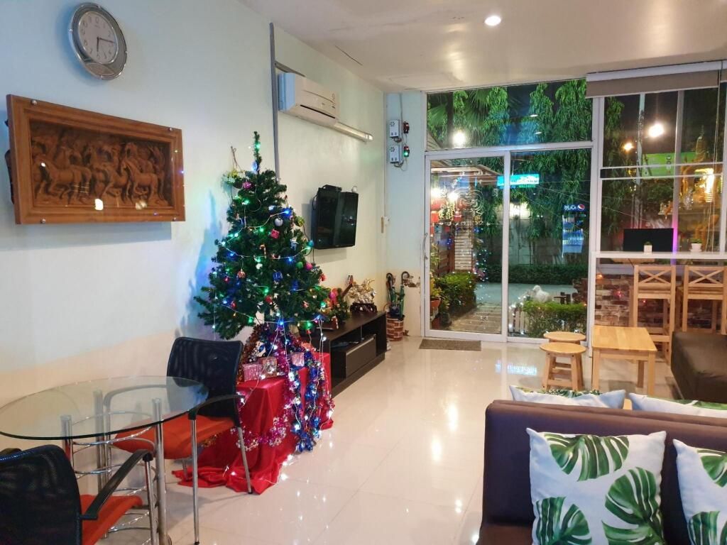 فريندز هاوس ريزورت - بانكوك - ردهة