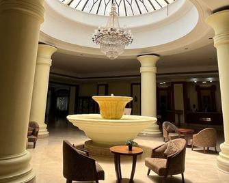 Katriya Hotel & Towers - Haiderabad - Lobby