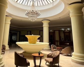 Katriya Hotel & Towers - Hyderabad - Lobby