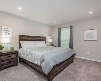 950 Southline Newly Built Home in Lebano - Lebanon