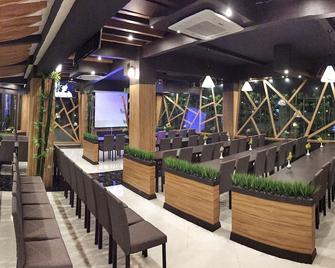 The Contrast i Hotel - Rayong - Restaurant