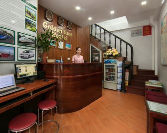 Golden Time Hostel - Hanoi - Front desk