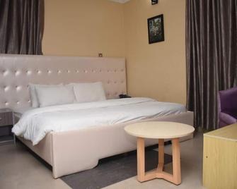 Lush Suites - Calabar - Bedroom