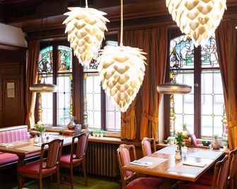 Bayerischer Hof - Freising - Restaurant