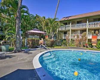Outstanding Oceanfront Studio - Kona Islander Inn Condos Condo by RedAwning - Kailua-Kona - Uima-allas
