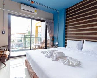 3 Kwan Village - Chonburi - Habitación