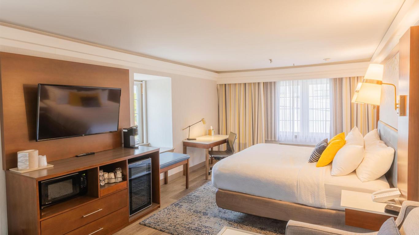 The Westfield Inn, BW Signature Collection