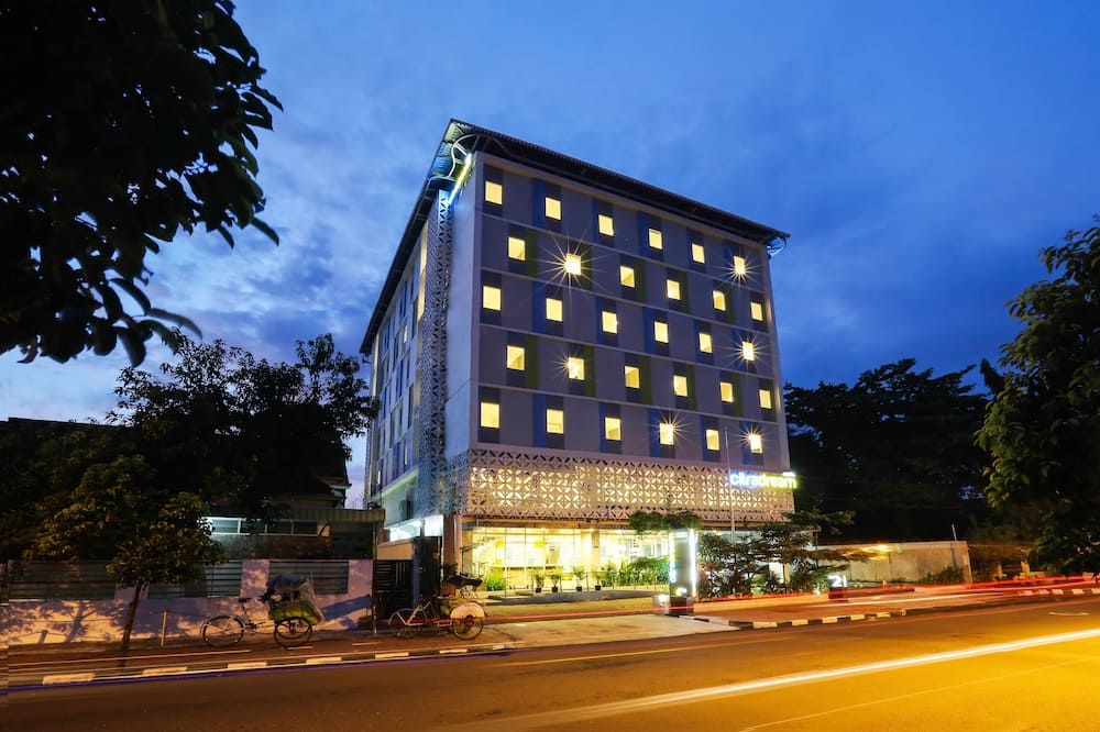 Hotel Citradream Yogyakarta - יוגיאקרטה - בניין