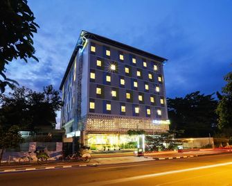 Hotel Citradream Tugu Yogyakarta - Yogyakarta - Edificio