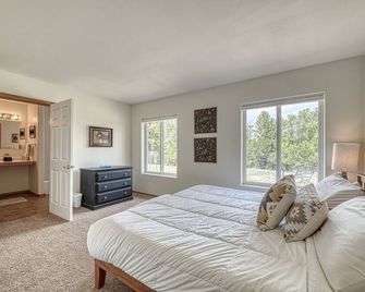 Beautiful Home with Breathtaking Views! - Nathrop - Habitación