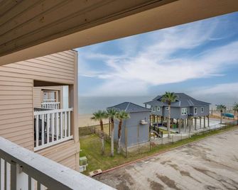 Steps to Beach Corpus Christi Condo with Balcony - Κόρπους Κρίστι - Μπαλκόνι