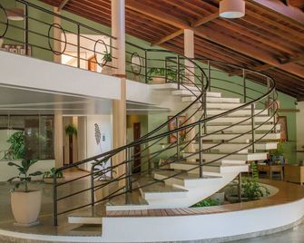 Sarana Praia Hotel - Porto Seguro - Escaleras
