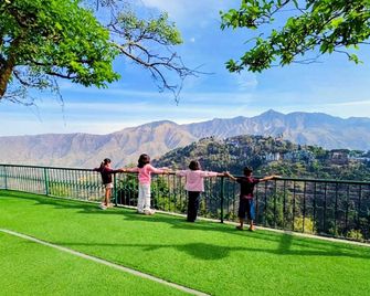 The Himalaya Retreat Resort - מוסורי