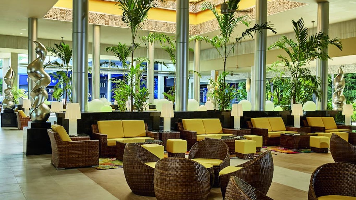 利尤泰奎拉酒店 - 卡曼海灘