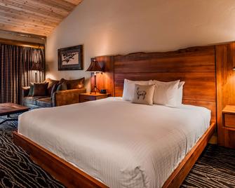 Best Western Ponderosa Lodge - Sisters - Bedroom