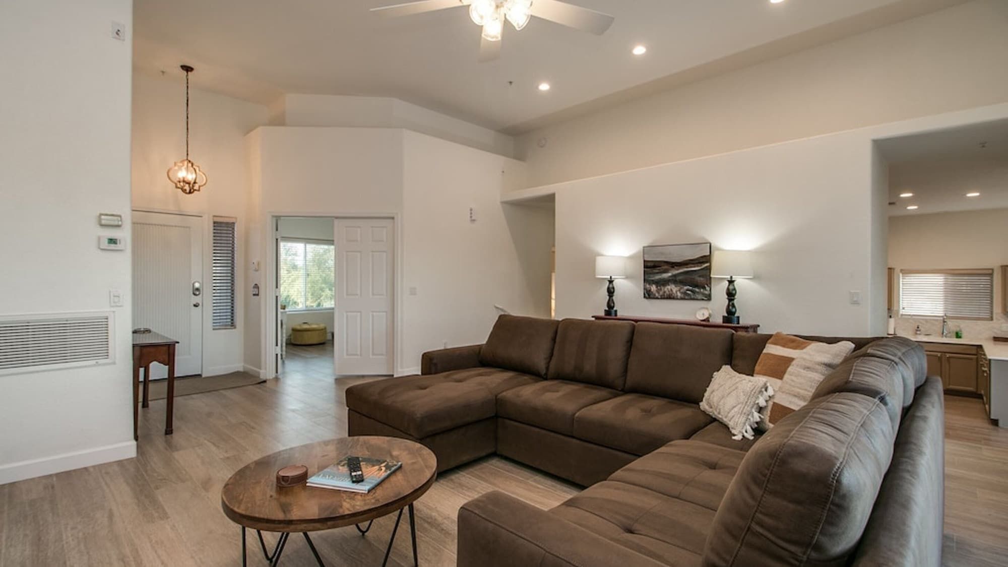 Breathtaking Views & Htd Pool in Fountain Hills! - Fountain Hills - Living room