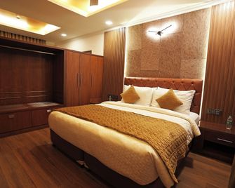 Saj Earth Resort - Nedumbassery