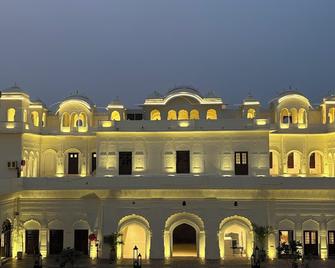 Ran Baas The Palace - Patiala - Budova