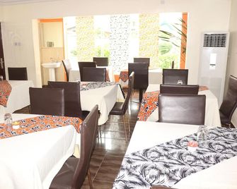 Fresh Spring Hotels & Towers - Uyo - Restaurant