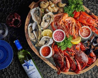 Tribe Phnom Penh Post Office Square - Phnom Penh - Restaurant