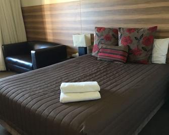 Red Cedars Motel - Camberra - Quarto