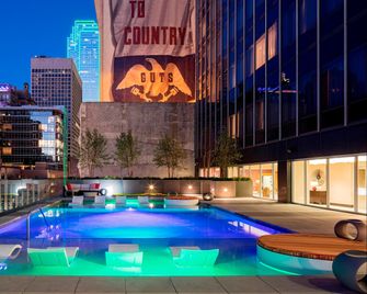 Hilton Garden Inn Downtown Dallas - Dallas - Bể bơi