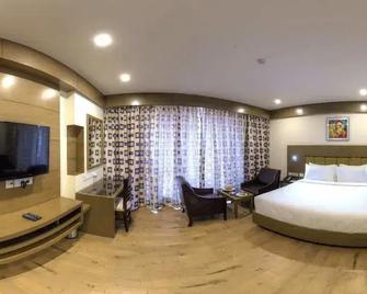 Hotel Benzz Park Vellore - Vellore - Bedroom