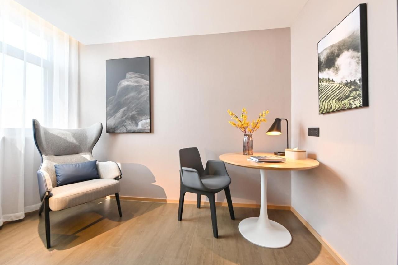 Atour Hotel Tianjin Wuqing High-speed Railway Station Florentia Village