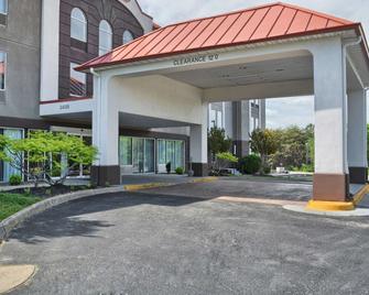 Comfort Inn Ruther Glen near Kings Dominion - Ruther Glen - Building