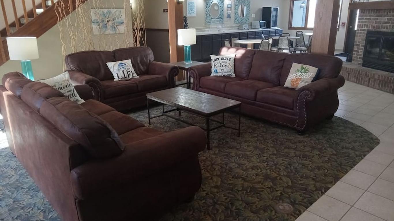 Paradise Shores Hotel