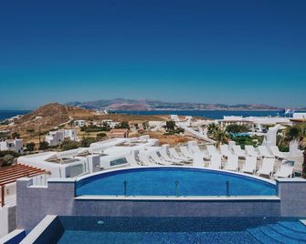 Naxos Grand Hotel - Stelida - Bazén