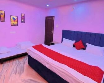 The Commune Kashi - Varanasi - Schlafzimmer