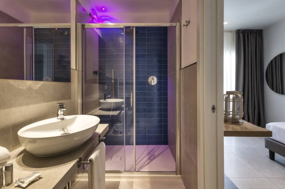 هوتل مييتنج