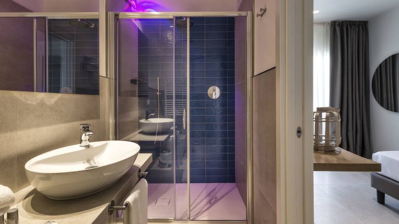 會議酒店 - 里喬內