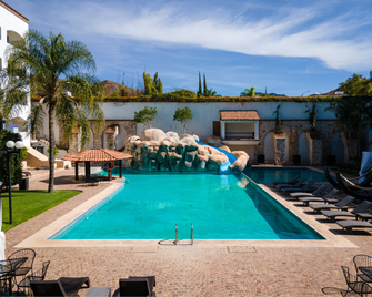 Hotel Gran Plaza & Convention Center - Guanajuato - Pool