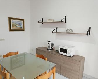 Salento Apartment - Lizzanello - Comedor