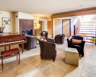 Le Petit Coq Aux Champs - Pont-Audemer - Sala de estar
