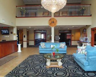 Lakeside Resort & Conference Center - Houghton Lake - Lobby