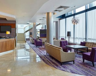 Leonardo Hotel Milton Keynes - מילטון קיינס - לובי