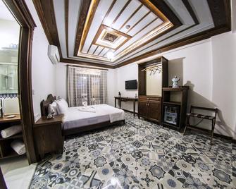 Hotel Mary's House - סלקוק - חדר שינה